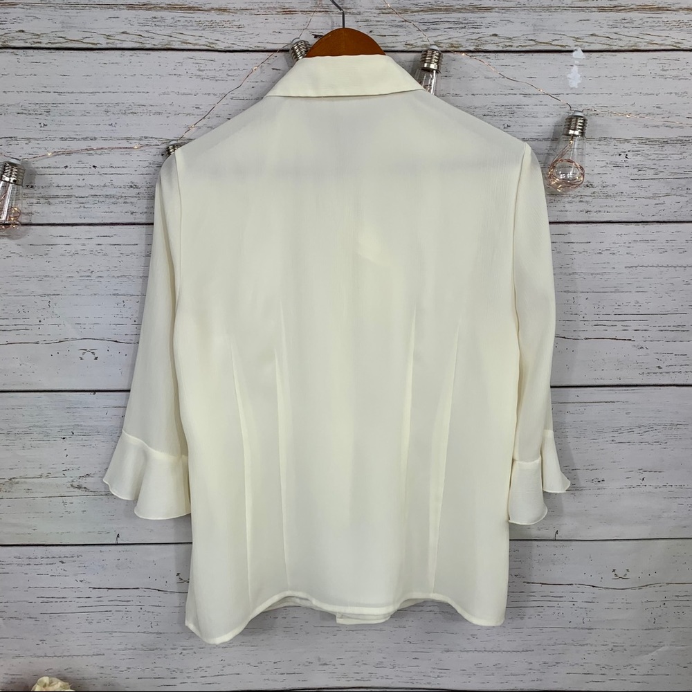 JUDITH HART Cream Ruffle Front Button-Down Blouse - Picture 4 of 11